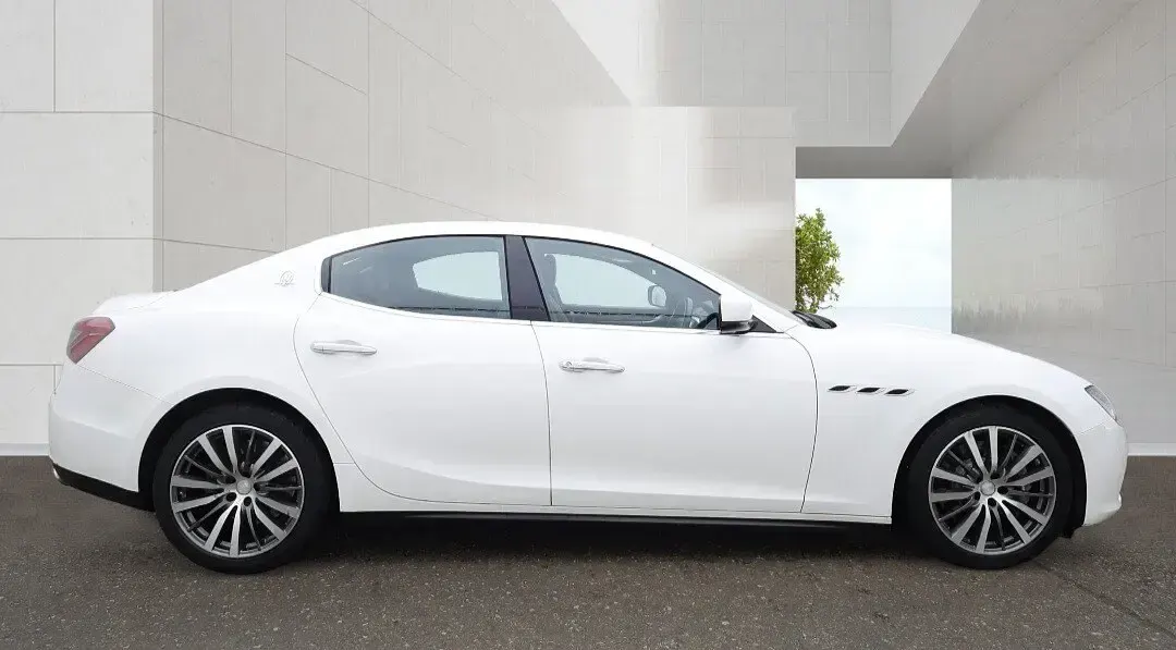 Used Maserati Ghibli 2015 White Sedan