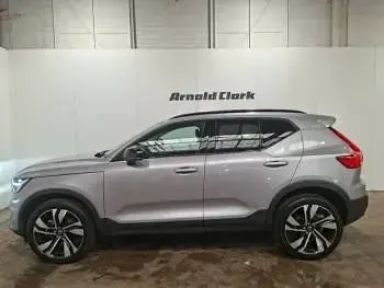 Used Volvo XC40 Ultra 163 HP (119 kW) 2025 Silver SUV