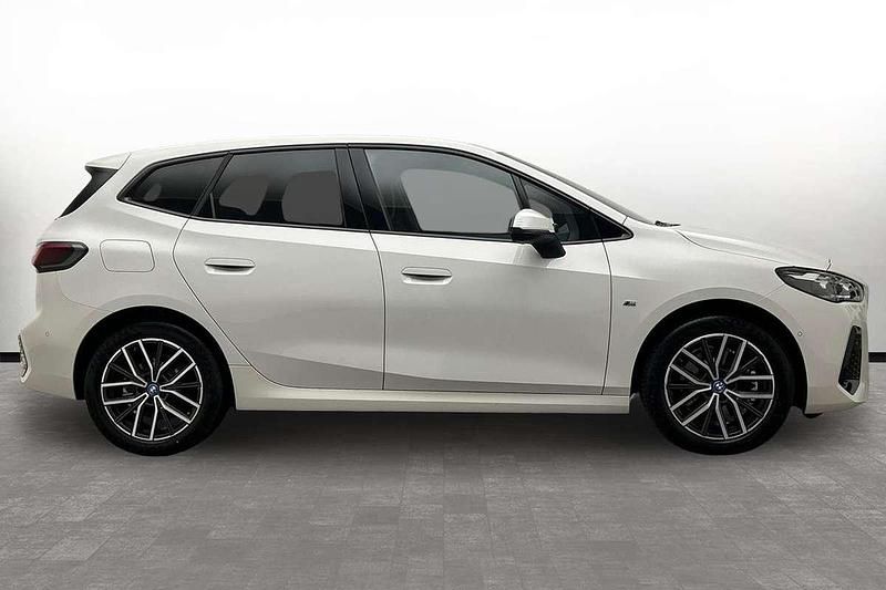 Used BMW 230 M Sport 322 HP (236 kW) 2025 White Estate