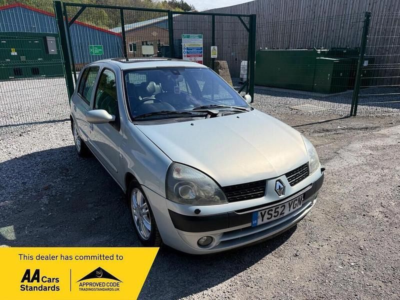 Używany Renault Clio II Initiale 2003 Srebrny Hatchback