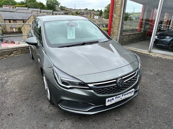 Grey Used 2019 Vauxhall Astra SRi Hatchback | £9,999 (Fair price) - Image 1/1