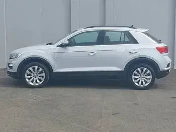 Used VW T-Roc SE 115 HP (84 kW) 2018 Silver SUV