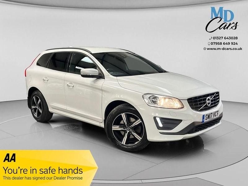 Used Volvo XC60 R-Design 2017 White SUV