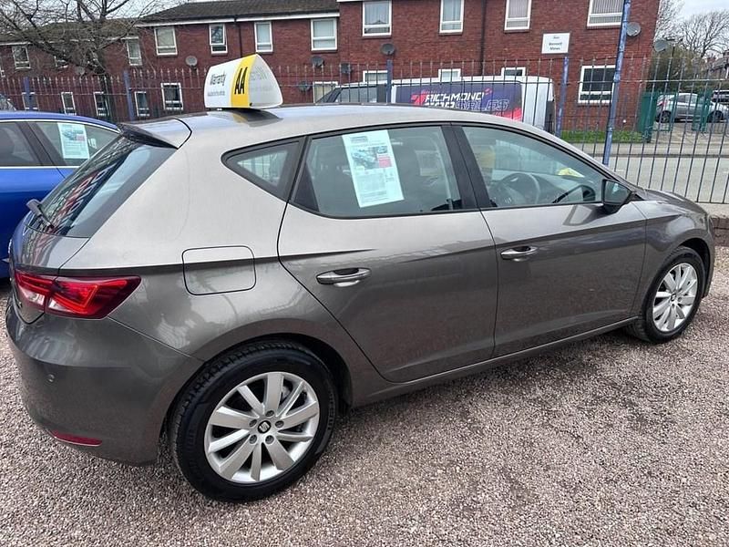 Used Seat Leon SE 110 HP (80 kW) 2014 Grey Hatchback