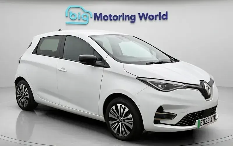 Used Renault Zoe Techno 100 kW (136 HP) 2023 Hatchback