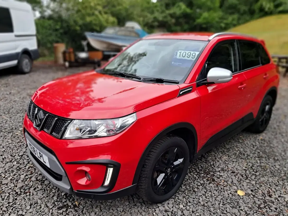 Used Suzuki Vitara 2018 Red SUV