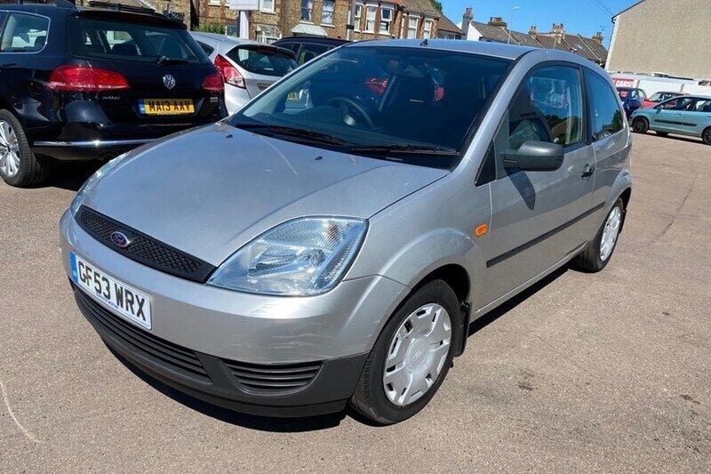Silver Used 2003 Ford Fiesta Hatchback | £2,195 - Image 1/1