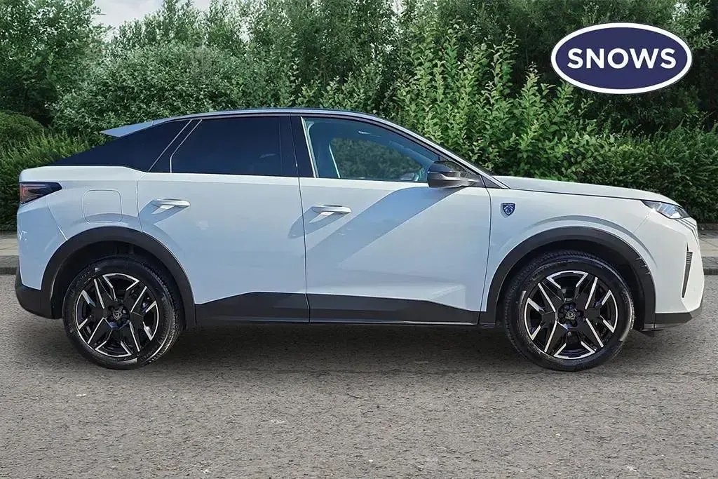 Used Peugeot 3008 GT 2024 White SUV