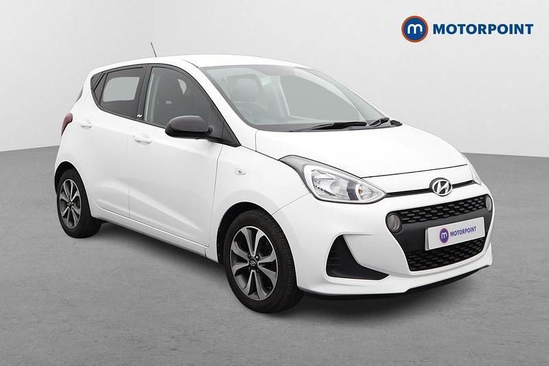 White Used 2019 Hyundai i10 Hatchback | £7,249 (Fair price) - Image 1/4