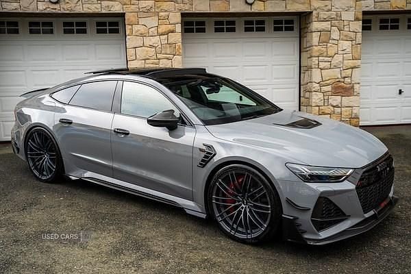 Usado Audi RS7 Performance 130 HP (95 kW) 2022 Cinzento Citadino