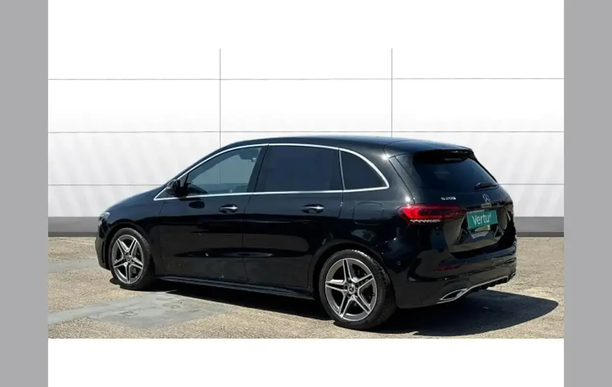 Used Mercedes B200 AMG Line Premium 163 HP (119 kW) 2020 Black Hatchback