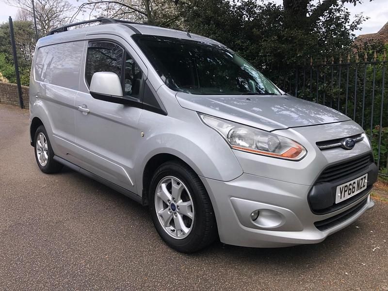Used Ford Transit Connect Limited 115 HP (84 kW) 2016 Silver MPV