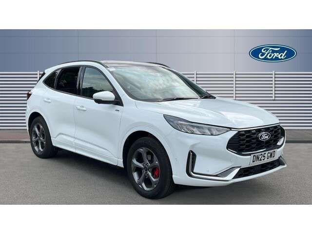 White Used 2025 Ford Kuga ST-Line SUV | £30,403 (Expensive) - Image 1/4
