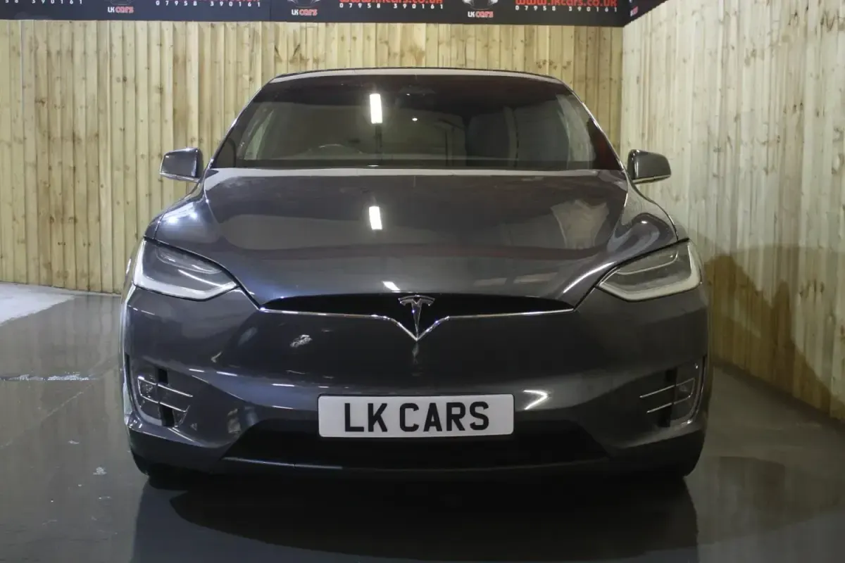 Używany Tesla Model X 102 kW (139 KM) 2019 Szary SUV