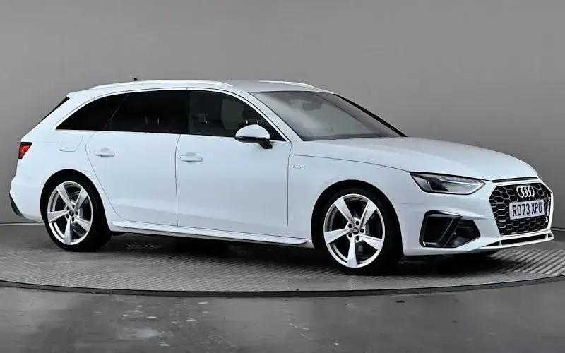 Used Audi A4 S-Line 150 HP (110 kW) 2023 Estate