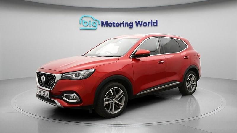 Used MG HS 2023 Red SUV