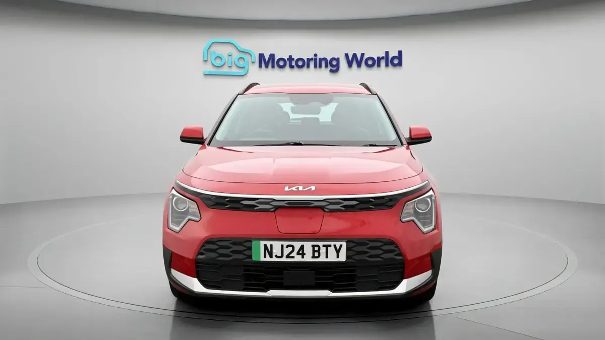 Used Kia e-Niro 147 kW (201 HP) 2024 Red SUV