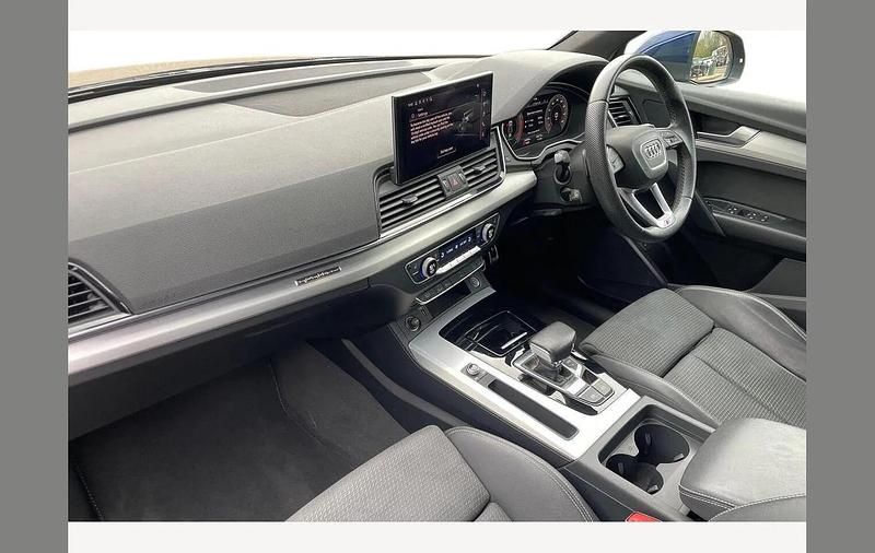 Used Audi Q5 Sportback S-Line 204 HP (150 kW) 2022 Blue SUV