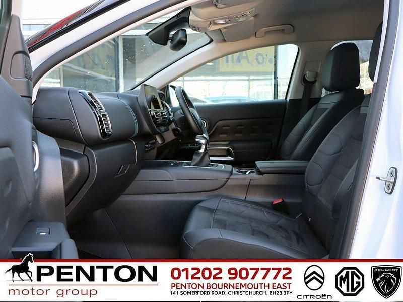 Used Citroën C5 PureTech 130 HP (95 kW) 2024 White Hatchback