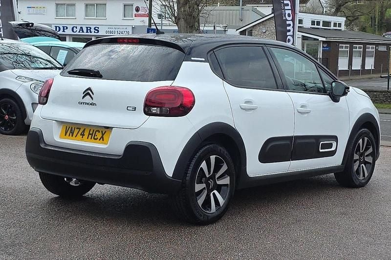 Used Citroën C3 PureTech 82 HP (60 kW) 2024 White Hatchback