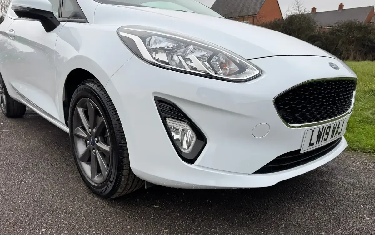 Used Ford Fiesta 2019 White Van