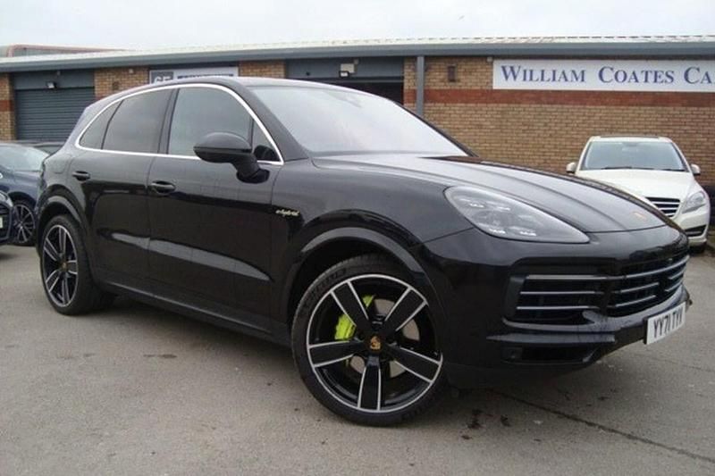 Begagnad Porsche Cayenne S E-Hybrid 2021 SUV