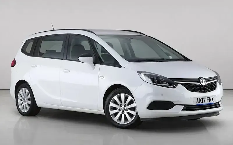 Used Vauxhall Zafira Tourer Design Edition 140 HP (102 kW) 2017 MPV