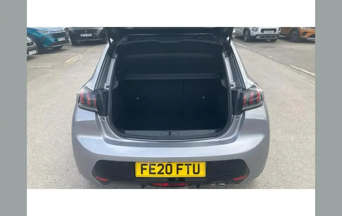 Second-hand Peugeot 208 GT-line 129 CP (94 kW) 2020 Gri Hatchback