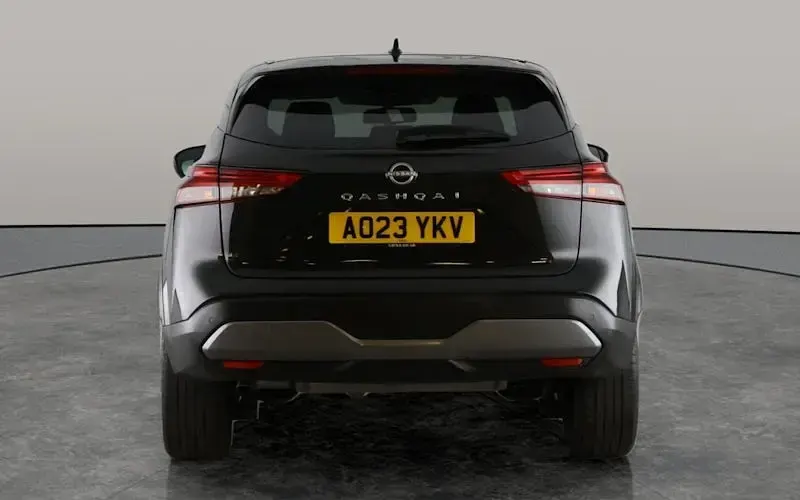Used Nissan Qashqai N-Connecta 140 HP (102 kW) 2023 Black SUV
