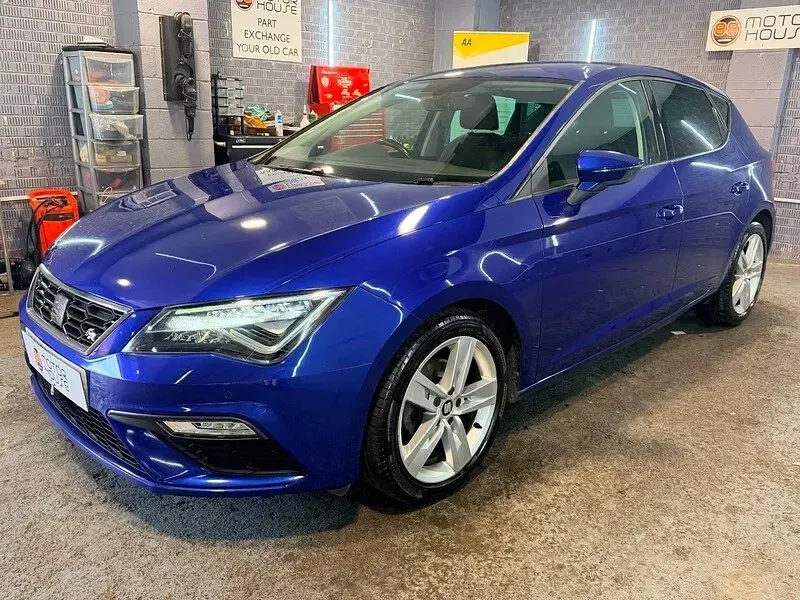 Used Seat Leon FR 150 HP (110 kW) 2020 Blue Hatchback