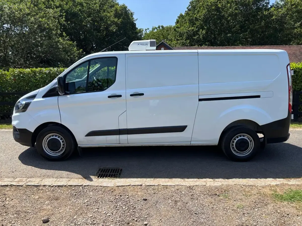 Used Ford Transit Custom S 2022 White