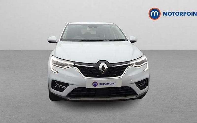Used Renault Arkana Version S 140 HP (102 kW) 2022 White SUV
