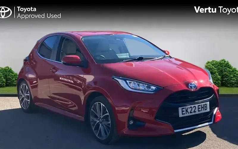 Used Toyota Yaris Hybrid 116 HP (85 kW) 2025 Hatchback