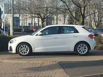 Used Audi A1 Sport 110 HP (80 kW) 2022 White SUV