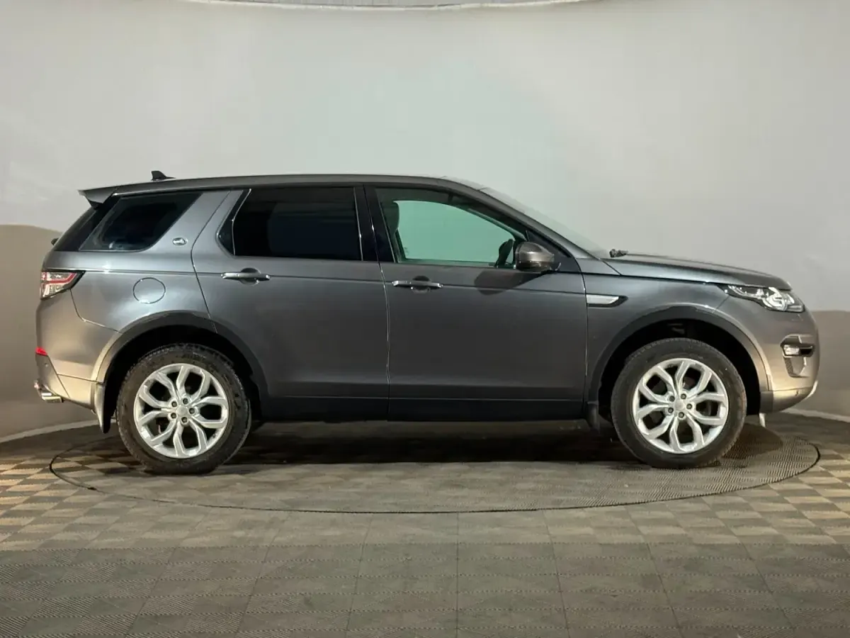 Used Land Rover Discovery Sport HSE 180 HP (132 kW) 2016 Grey SUV