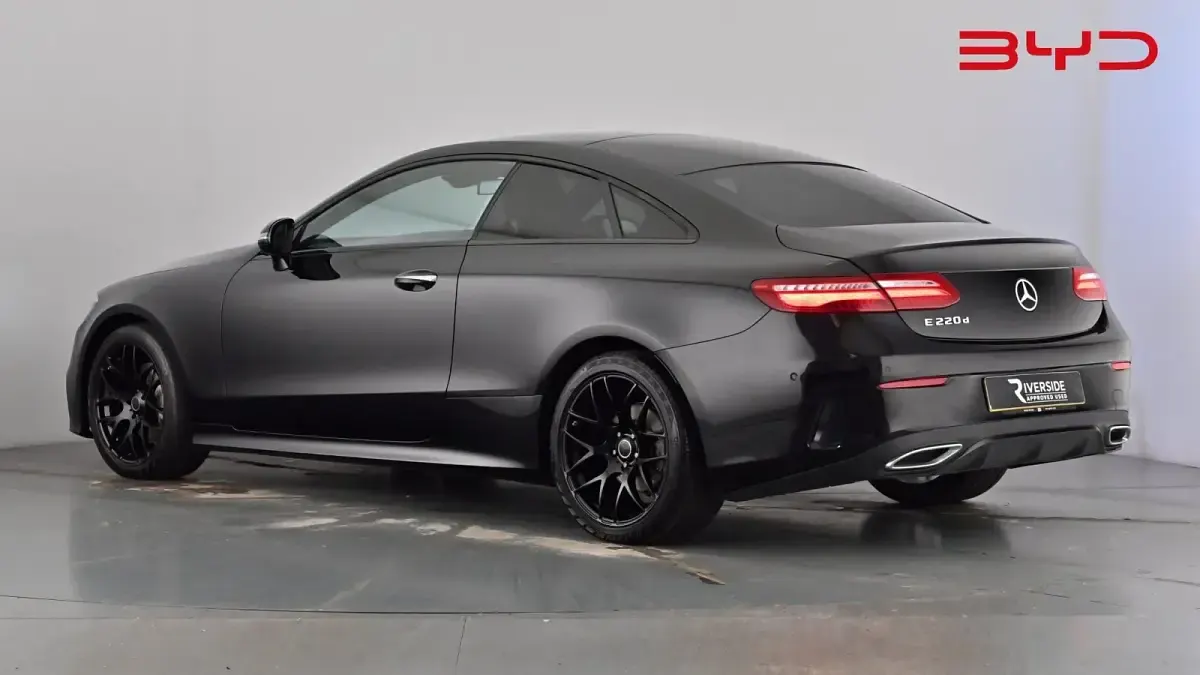 Used Mercedes E220 AMG line 194 HP (142 kW) 2020 Black gloss Coupe