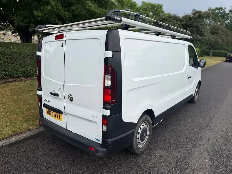Used Vauxhall Vivaro 2018 White