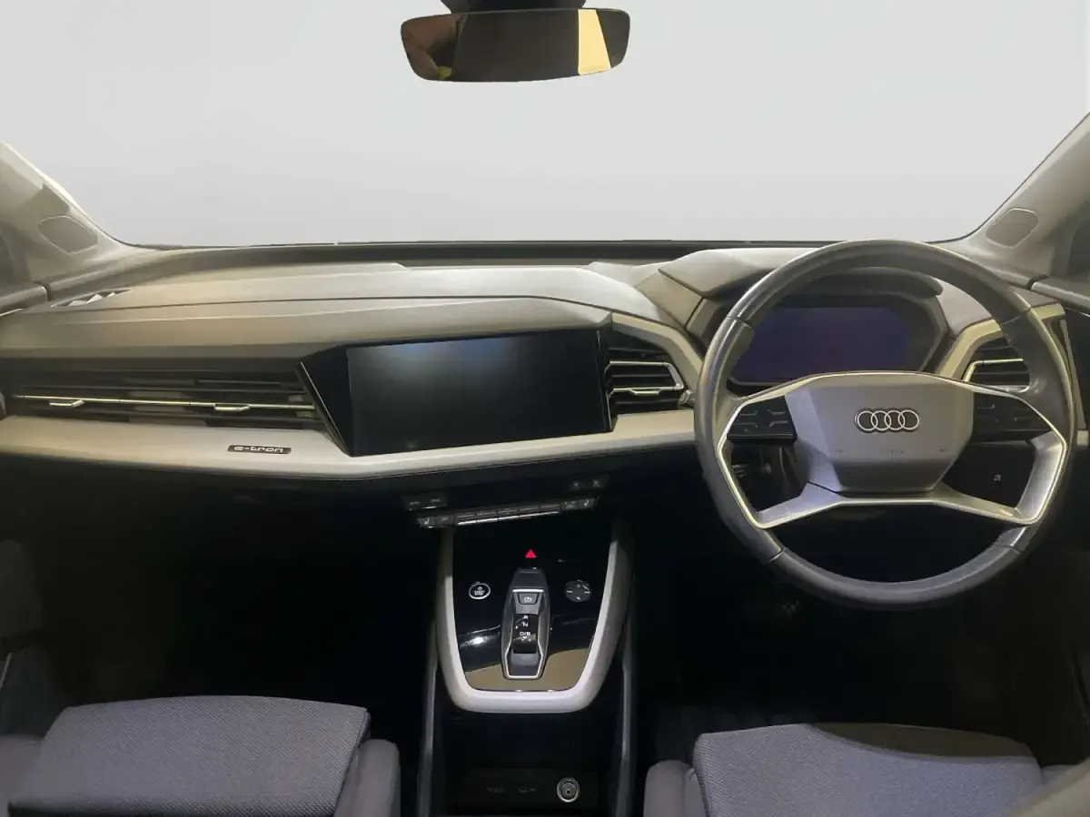 Gebraucht Audi Q4 e-tron Sport 125 kW (170 PS) 2023 Schwarz SUV