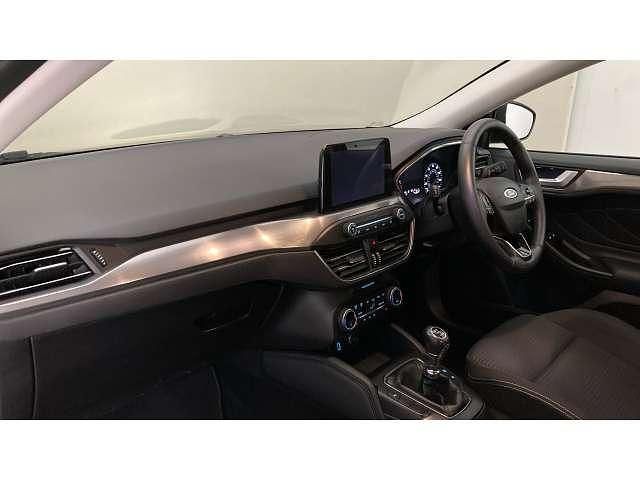 Image 2/4