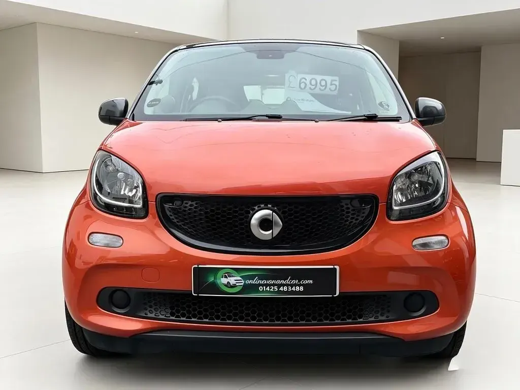 Used Smart ForFour Prime 71 HP (52 kW) 2017 Orange Hatchback