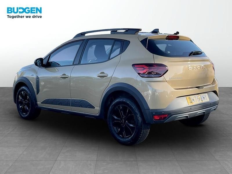 Used Dacia Sandero Extreme 2025 Beige Hatchback