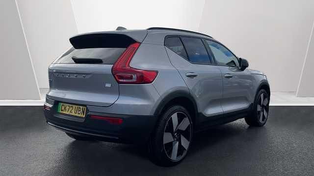 Used Volvo XC40 Plus 169 kW (231 HP) 2022 Silver SUV
