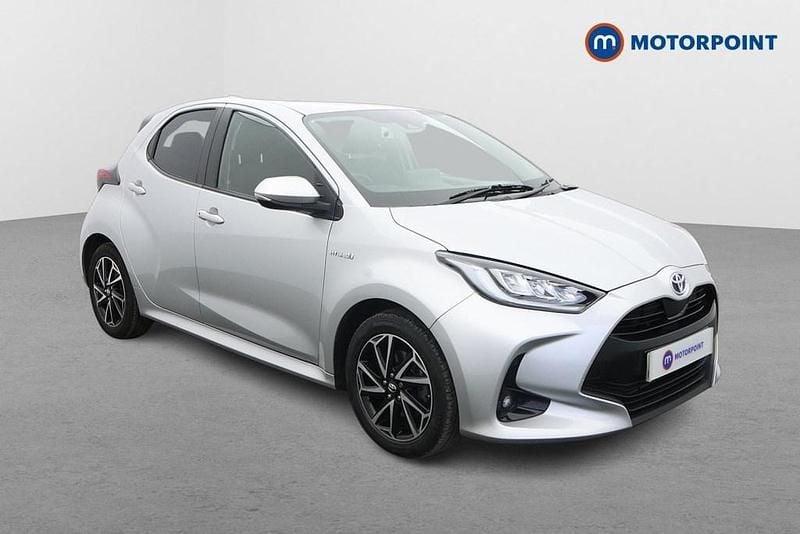 Used Toyota Yaris Hybrid Design 2021 Silver Hatchback