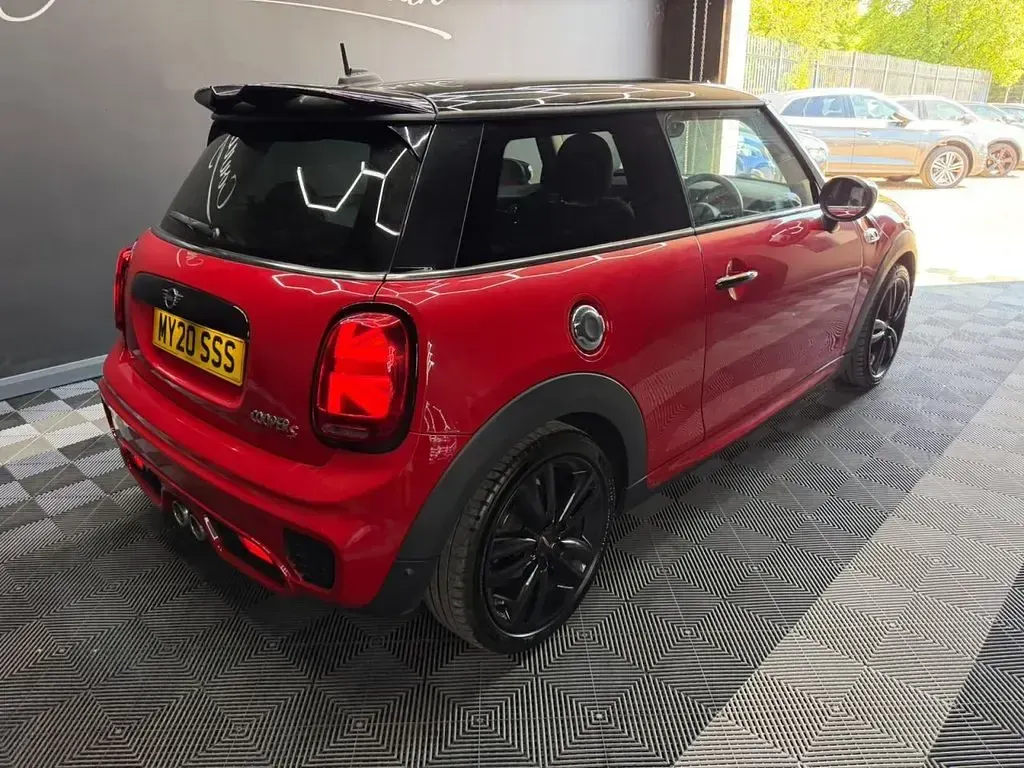 Used Mini Cooper S Hatch 192 HP (141 kW) 2020 Red Hatchback