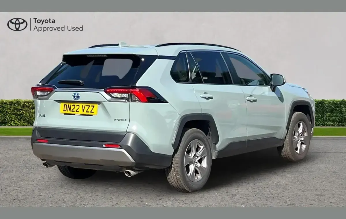 Used Toyota RAV4 Hybrid 214 HP (157 kW) 2022 Green SUV