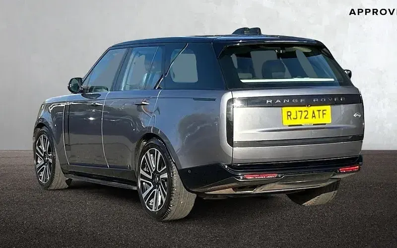 Used Land Rover Range Rover HSE 300 HP (220 kW) 2026 SUV