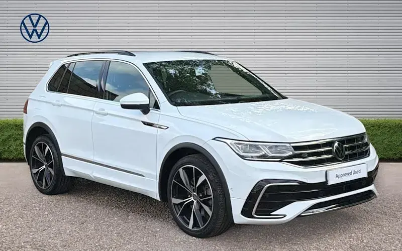 Usado VW Tiguan R-line 190 CV (139 kW) 2023 SUV