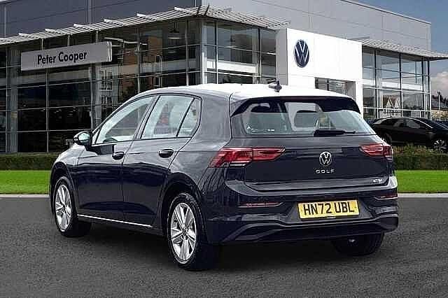 Used VW Golf VIII Life 110 HP (80 kW) 2022 Grey Hatchback