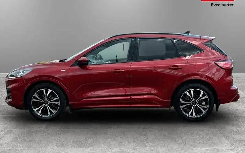Used Ford Kuga ST-Line X 150 HP (110 kW) 2021 Red SUV