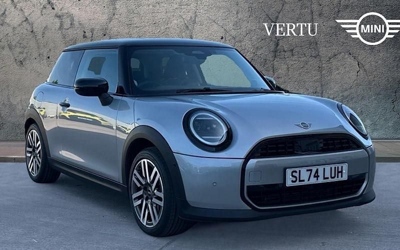 Używany Mini Cooper Classic 114 kW (156 KM) 2026 Hatchback